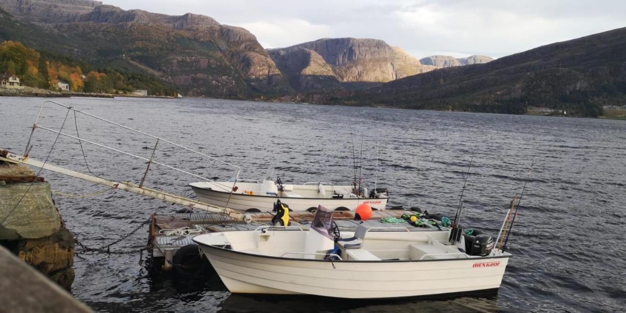 Bremanger Fjord Hotell Svelgen Esterno foto