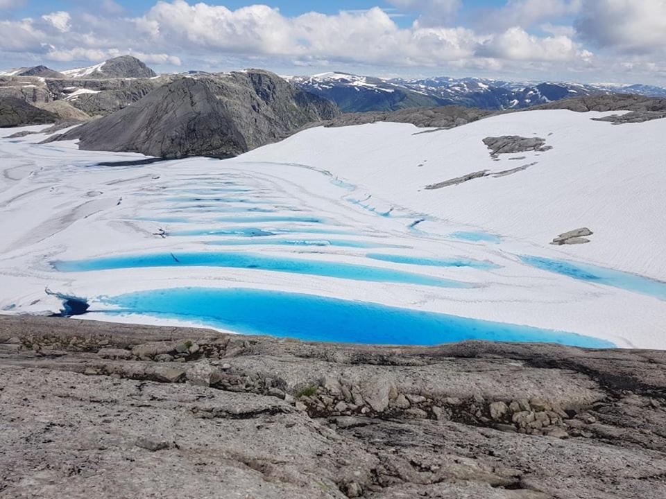 Bremanger Fjord Hotell Svelgen Esterno foto